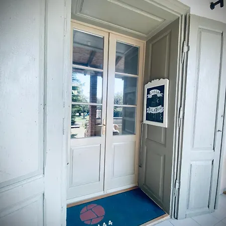 Kali44 Vendeghaz Révfülöp