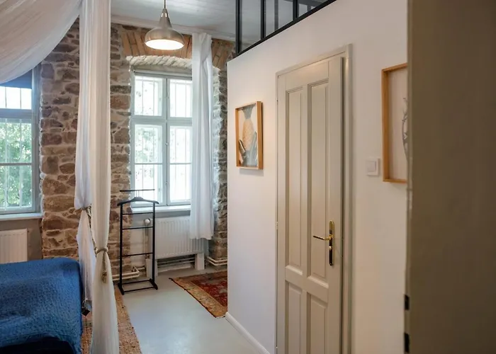 Kali44 Vendeghaz 3* רבפולופ